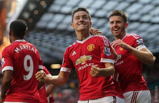 极具吸引力 极具吸引力